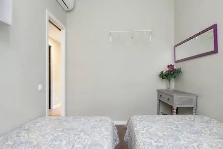 Apartment Camp Nou , Fira Barcelona